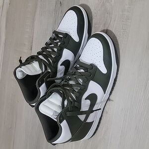 Men Dunks Cargo Khaki